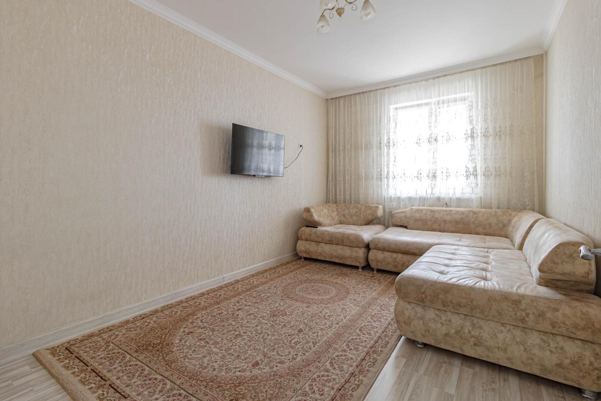 Apartments 7 Я-14 Astana Exterior foto